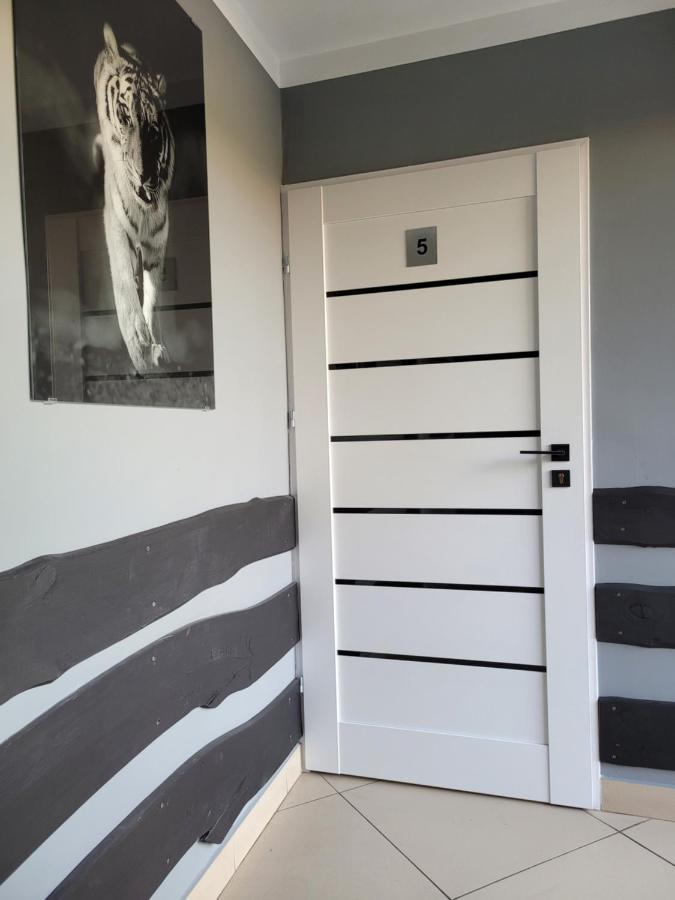 Sebar Otel Gorzyce  Dış mekan fotoğraf