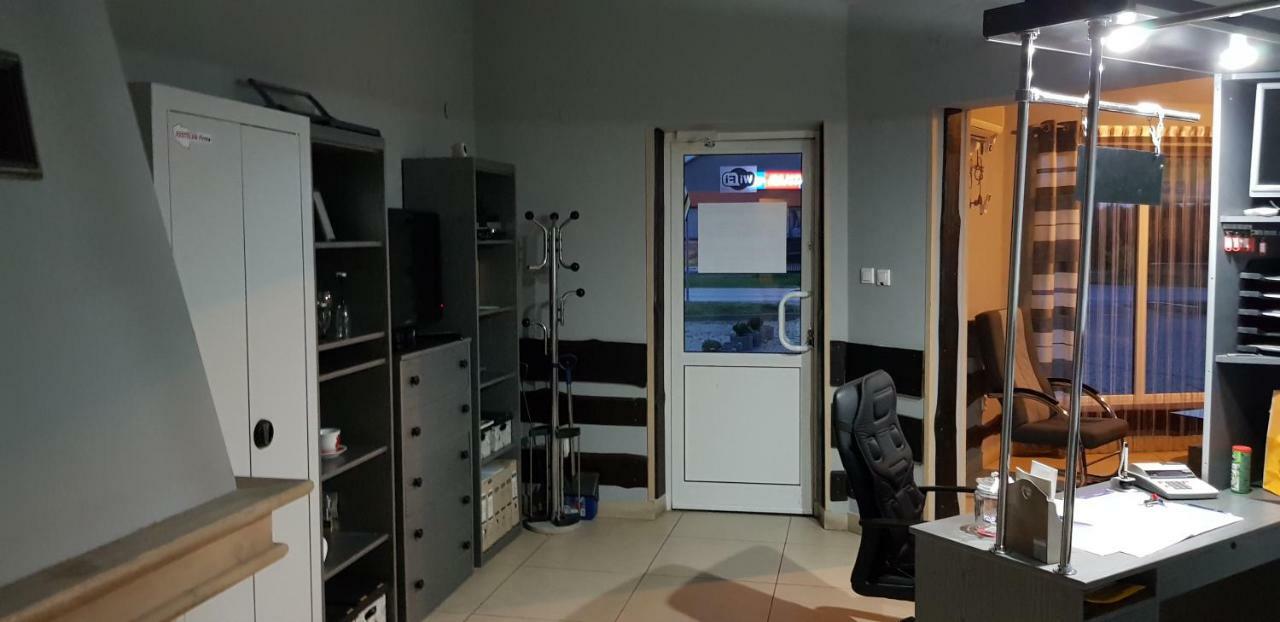 Sebar Otel Gorzyce  Dış mekan fotoğraf